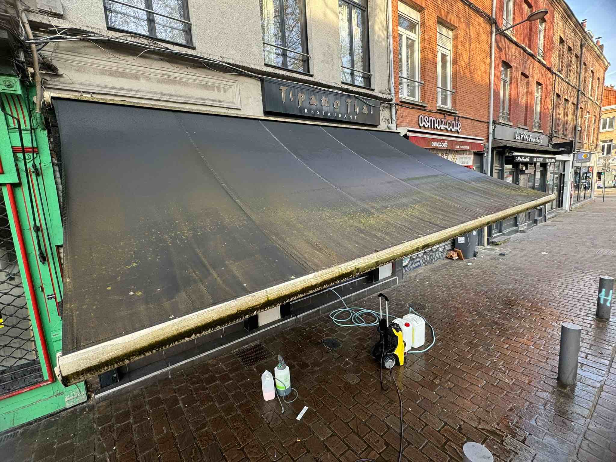 nettoyage store devanture facade magasin luxembourg